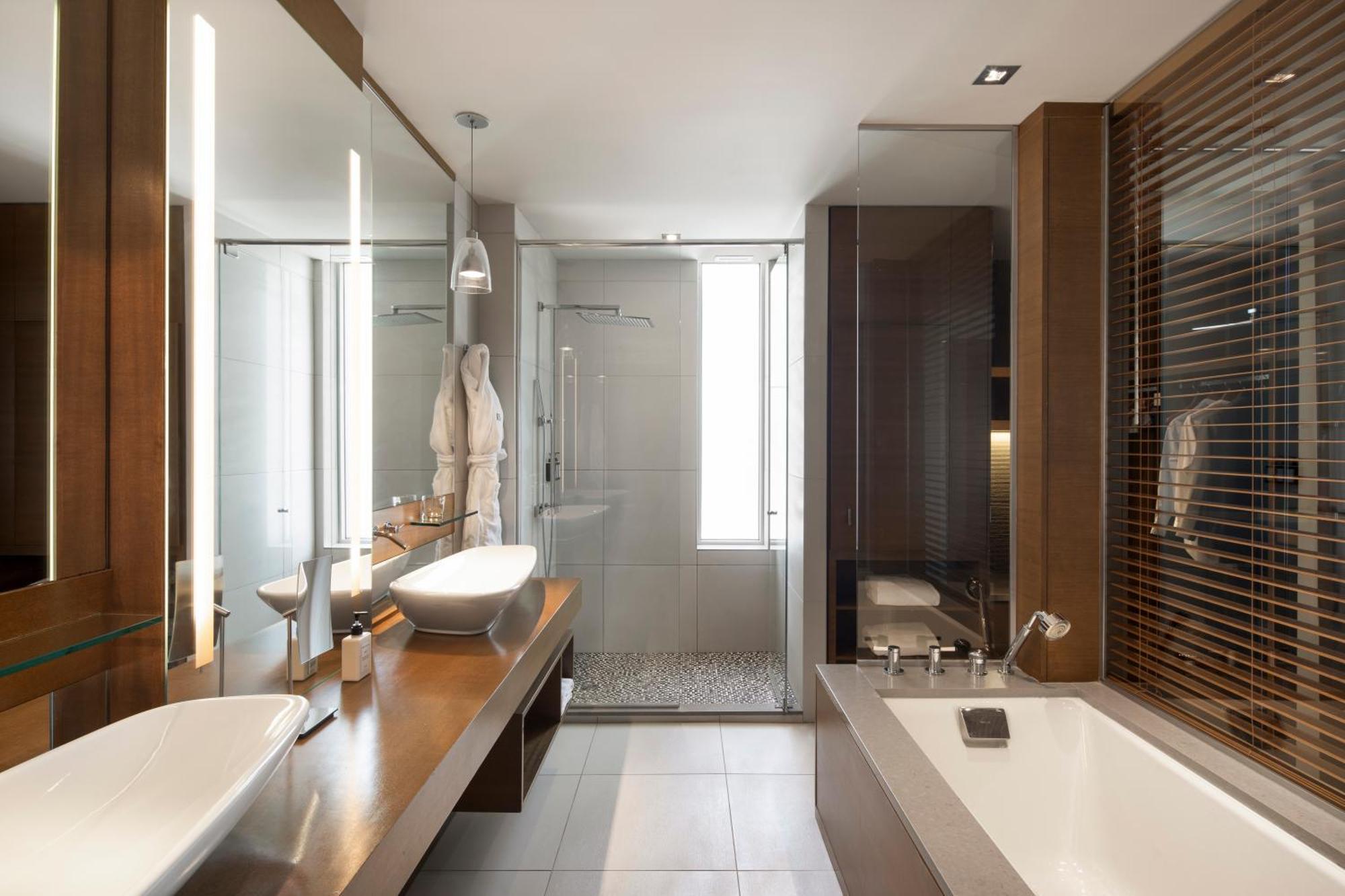 Prestige Room