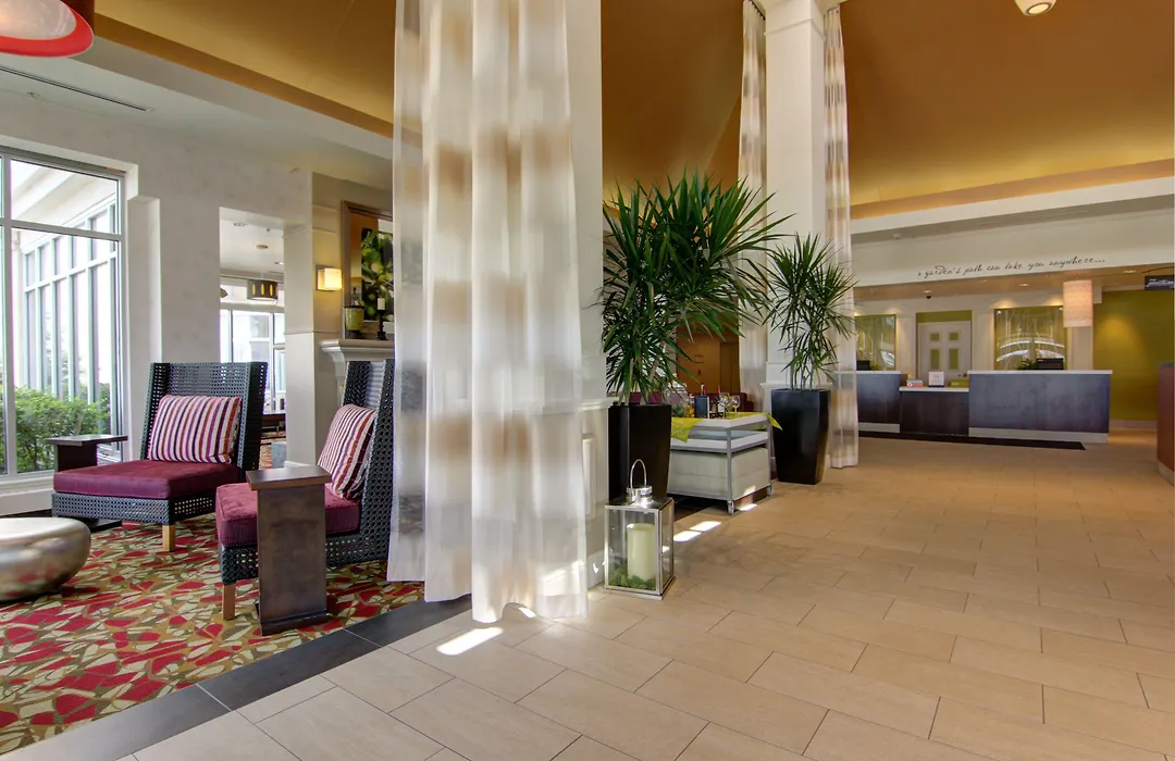 Hilton Garden Inn Calgary Airport-1